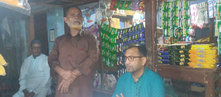 ফুলতলা জামিরা ইউনিয়নে আবিদ হোসেনের গণসংযোগ ও লিফলেট বিতরণ